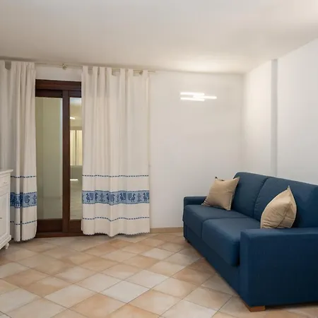 Myrsine Viola - Klodge Apartment *